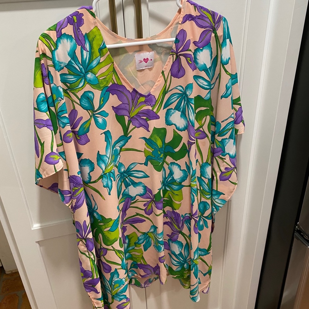Buddy Love tunic